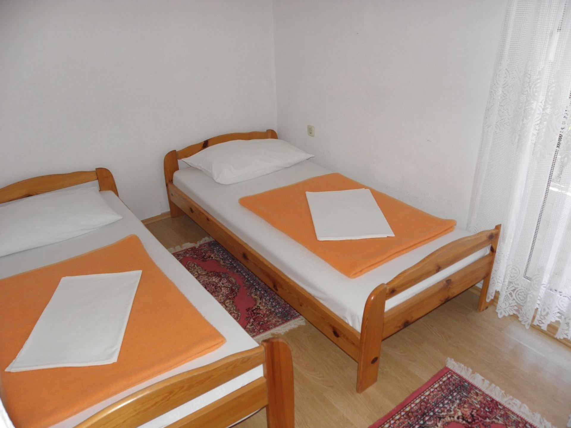 Apartments Zvone - 100 M From Sea Bibinje Εξωτερικό φωτογραφία