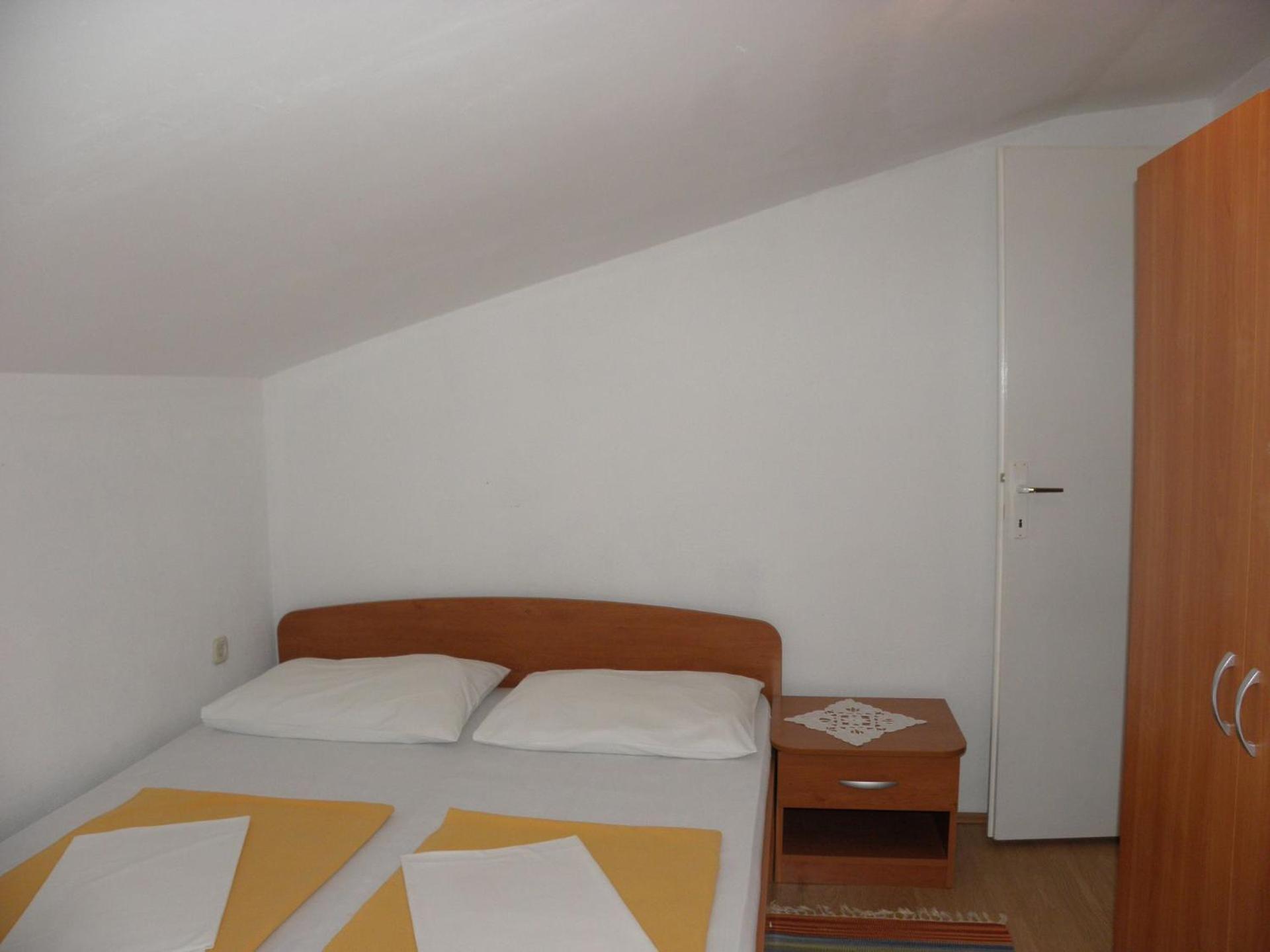 Apartments Zvone - 100 M From Sea Bibinje Εξωτερικό φωτογραφία